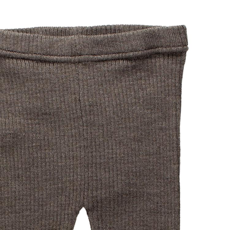 Nui Organics. Brunmeleret uld leggings i økologisk merinould - udsnit