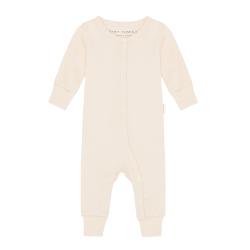 Tiny Tumult, heldragt Ecru