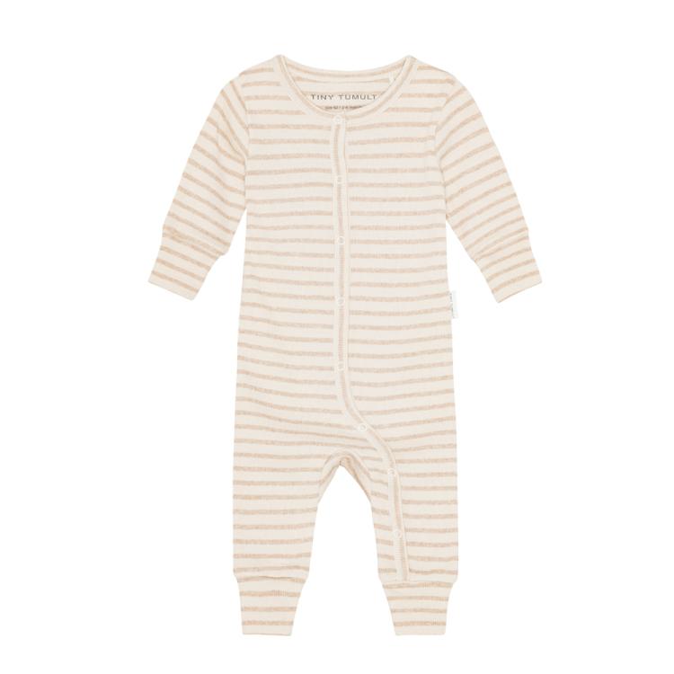 Tiny Tumult, heldragt Stribet